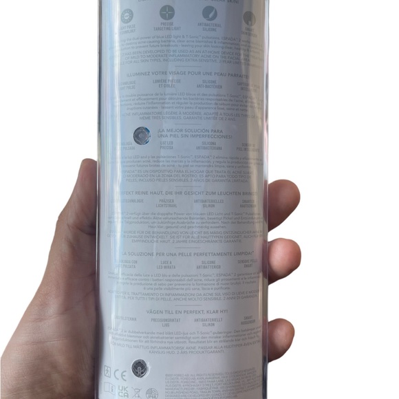 Foreo Espada 2 Bluelight Acne Treatment NIB - Picture 5 of 8